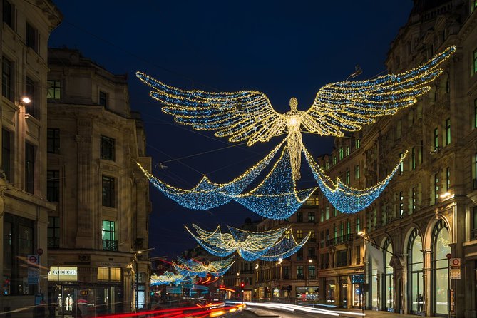 London Christmas Eve Illuminations Guided Tour by Night - Westminster Abbey and Stained Glass: Gothic Beauty at Night