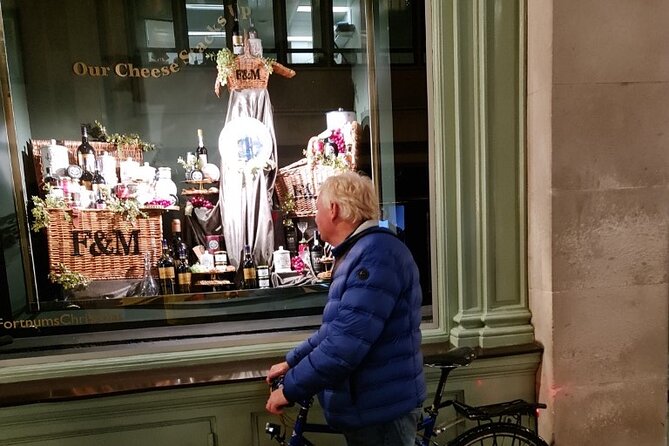 London Christmas Lights Bike Tour with Local Guide - Covent Garden: the familiar spot with a festive, moving vantage point