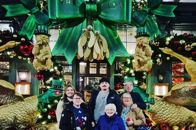 London Christmas Lights Private Guided Taxi Tour - Why a private black cab is the smart way to see Christmas lights
