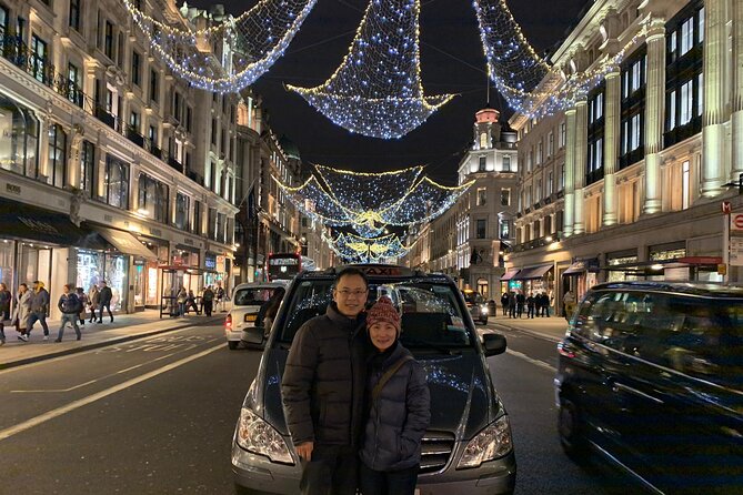 Magical Christmas Lights in London: Private Black Cab Tour - Marylebone, Bond Street, and Carnaby Street: where the atmosphere gets better