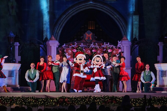 Mickey's Very Merry Christmas Party at the Magic Kingdom - The Core Event Schedule: Castle, Fireworks, Parade, Repeat
