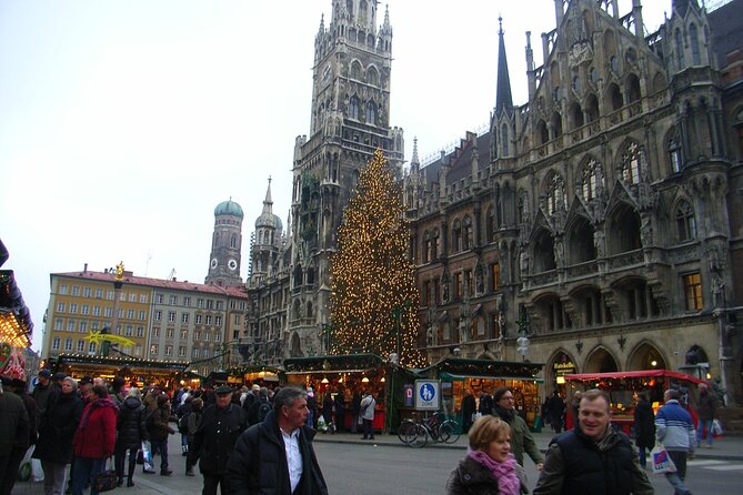 Munich Christmas Market Private Walking Tour With A Professional Guide - Marienplatz Stop: Christkindlmarkt and the Town Hall Backdrop