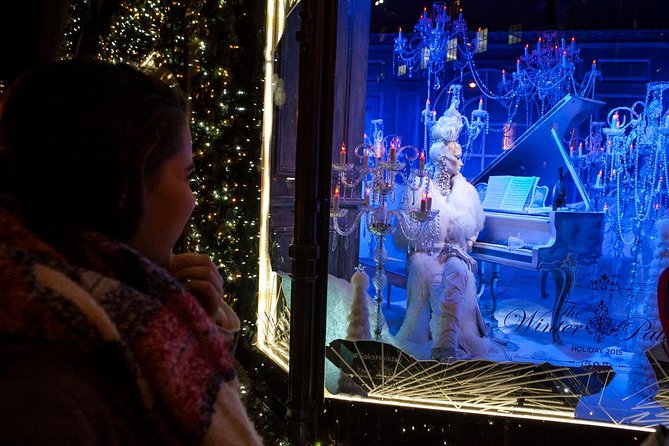 New York City Christmas Holiday Lights and Markets Walking Tour - The Role of the Guide: How Joseph and Charles Change the Experience