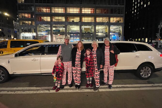 NYC Christmas Lights Tour by Limousine, SUV Or VAN. Dyker Heights - Price and value: $999 per group with up to 6