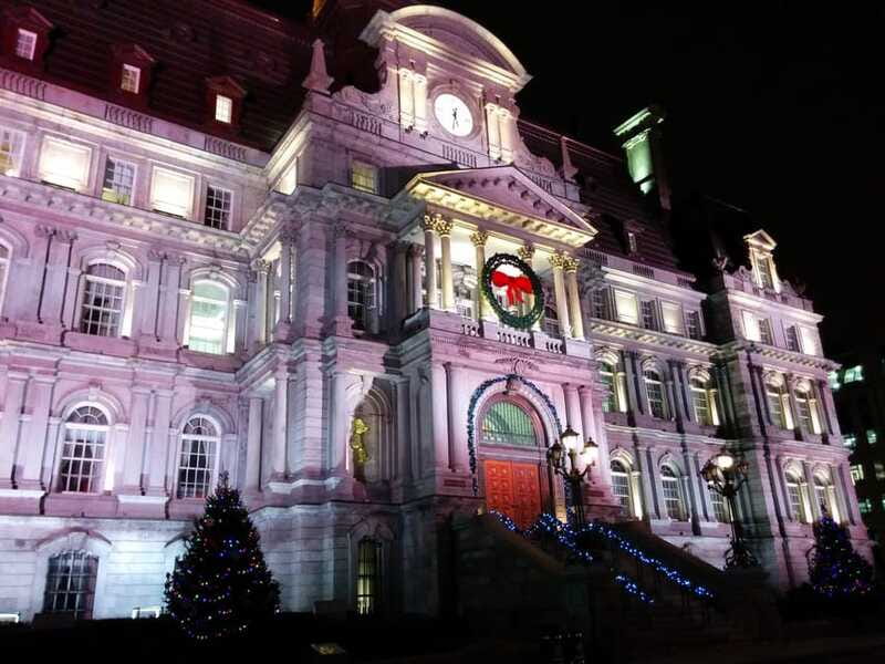 Old Montréal Small-Group Christmas Tour - Bonsecours Market: wrapping up with an iconic winter finish