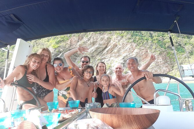 One amazing day in a private recent sailing boat in the Tayrona Park. The best sail trip from Santa Marta! - The water time: snorkeling, paddle boarding, and jumping off the stern