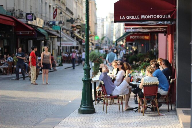Paris Christmas Food Tour with a Local Guide, and Seasonal Treats - Key Highlights You’ll Care About