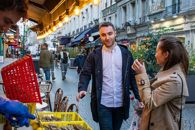 Paris Christmas Food Tour with a Local Guide, and Seasonal Treats - Meeting at Quai de la Corse and Ending in Jardin du Luxembourg