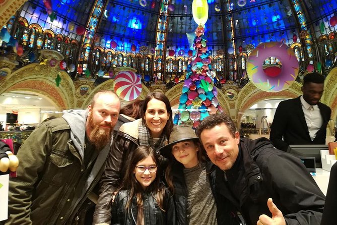 Paris Christmas Illuminations and Local Festivities Private Tour - Quick hits for the Paris Christmas Illuminations route