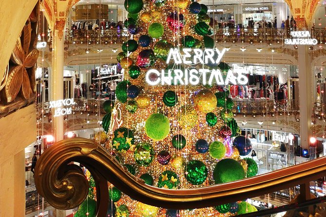 Paris Christmas Illuminations and Local Festivities Private Tour - Food, warmth, and the 18+ alcohol rule