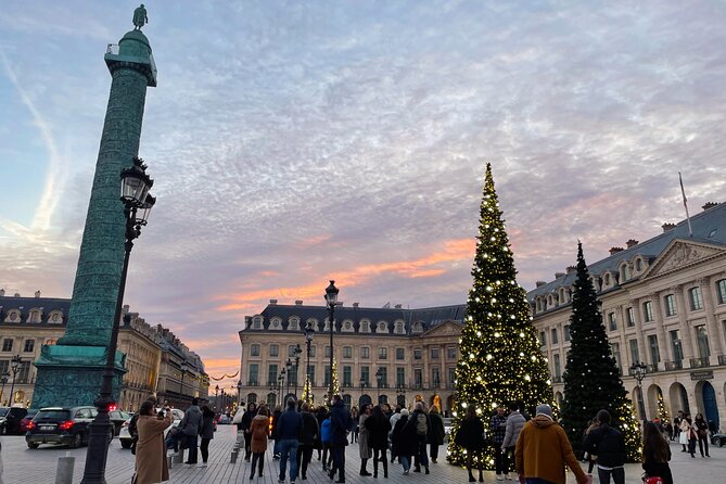 Paris Christmas Lights Small Group Walking Tour with Local Guide - Palais-Royal Gardens: A Quiet Break From the Busy Streets
