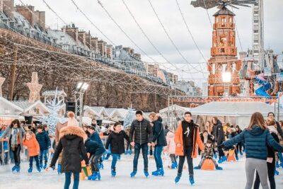 Paris Christmas Tour with a Local Guide: Custom & Private - The Notre-Dame Christmas Market Area: Smell, Lights, and Easy Strolling