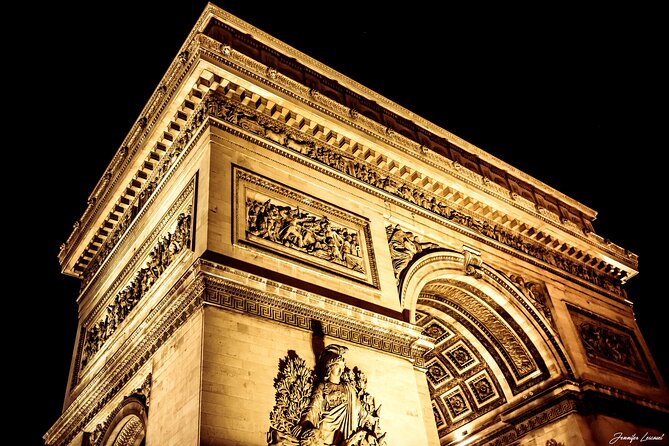 Paris Tootbus Festive Christmas Lights Tour - Culture Stops That Add Texture (Not Just Photo Stops)