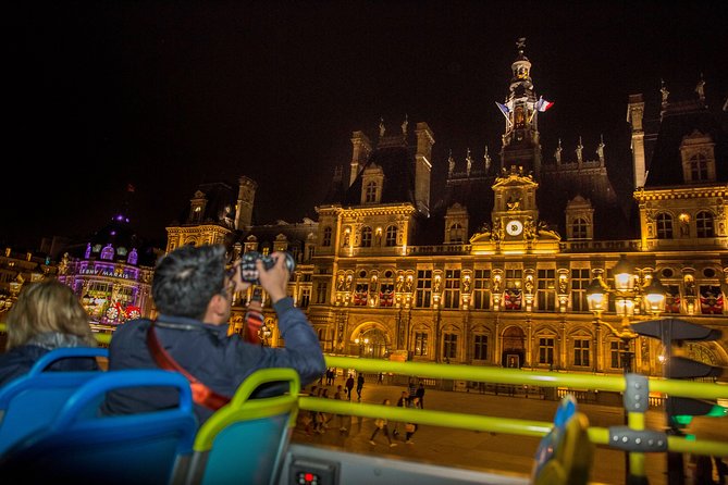 Paris Tootbus Festive Christmas Lights Tour - The Christmas Window Stop: 30 Minutes of Pure Holiday Glitz