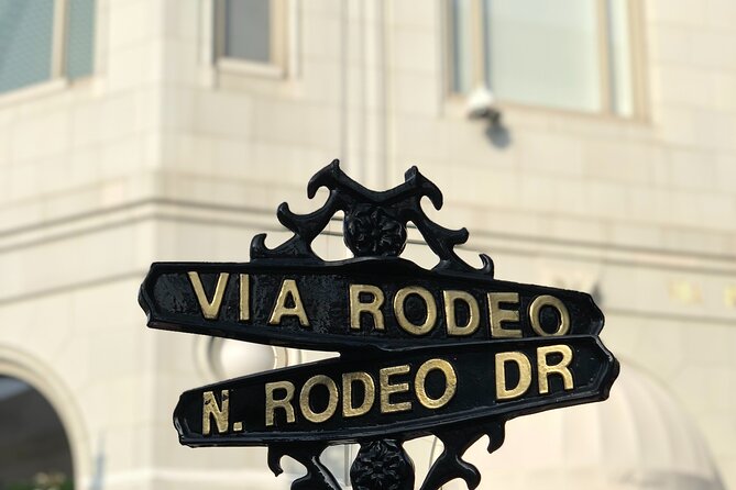 Perfect 5 ½ Hour LA & Hollywood Tour from Santa Monica - Sunset Strip drive-bys: The Roxy, Whiskey a Go Go, and the Viper Room