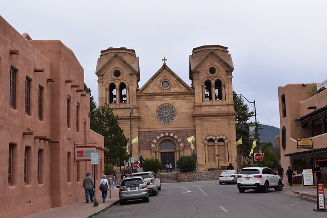 Plaza Sip, Savor, & History Walking Tour in Santa Fe - Small-Group Walking With Local Storytelling (Jerard and Vigilante)
