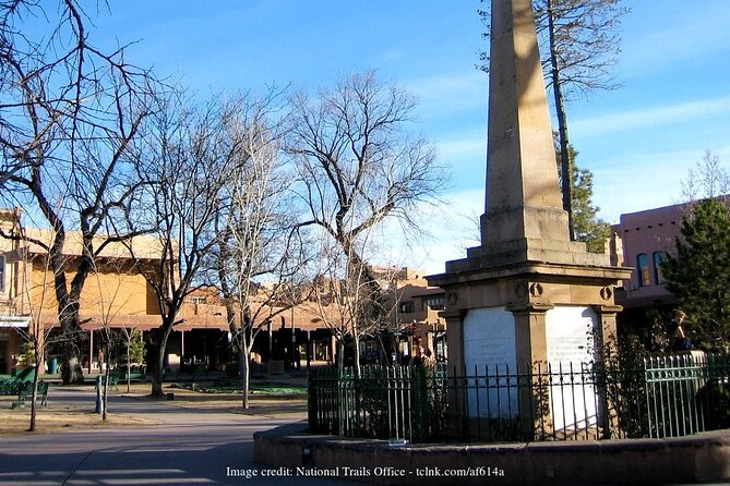 Private 2.5h Walking Tour to Discover Santa Fe - Loretto Chapel entry and the light tasting finish