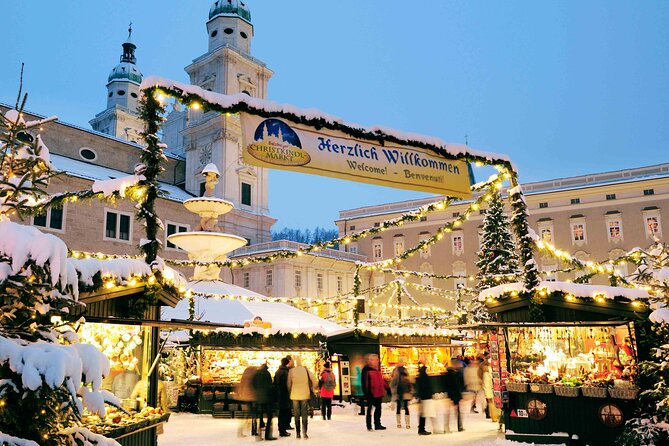 Private Christmas Market Tour to Hallstatt & Salzburg from Vienna - Hallstatt at Christmas time: lake views, real village life, and a guided walk