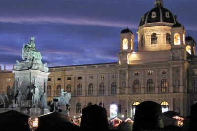 Private Christmas Markets Walking Tour Vienna - The Golden Quarter walk: Julius Meinl and Demel without detours