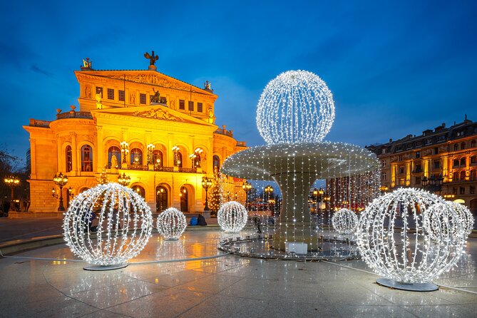Private Christmas Walking Tour of Frankfurt with Bethmännchen - Römerberg Old Town Finale: The Christmas Tree and Your Bethmännchen Tasting