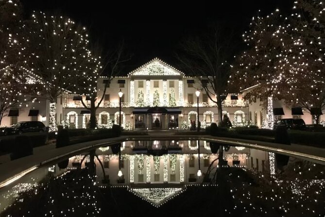 Private Colonial Williamsburg Christmas Holiday Decorations Walking Tour - Key Things You’ll Notice on This Tour