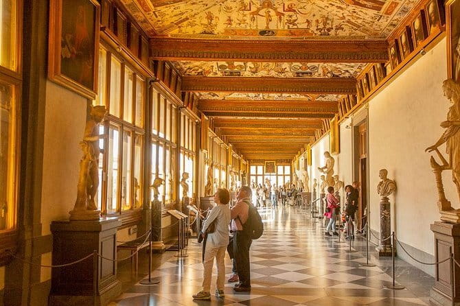 Private Guided Visit Florence's Santa Croce Basilica and Ancient Leather School - Meeting at Piazza Santa Croce: simple start, easy orientation