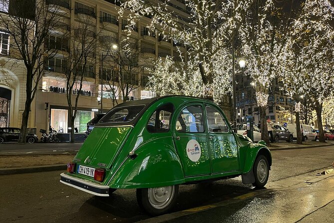 Private tour Paris Christmas lights tour 2 hours in Citroën 2CV - Why This Holiday 2CV Tour Feels Like a Shortcut Through Paris