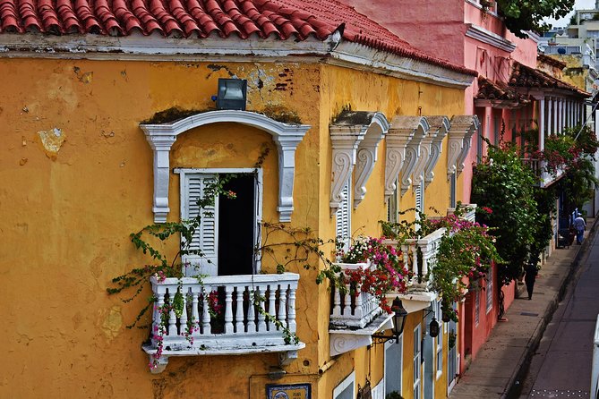 Private transportation from Santa Marta city to Cartagena - The ride time: what to expect from “about 4 hours”