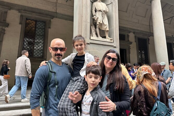 Private Walking Tour of Florence + Santa Croce Basilica - Pacing: why timing matters in a short private tour
