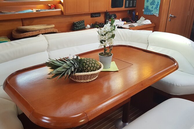 Sailing boat from Santa Teresa di Gallura to the Maddalena Archipelago - From Santa Teresa Gallura to the Maddalena Archipelago: the big idea