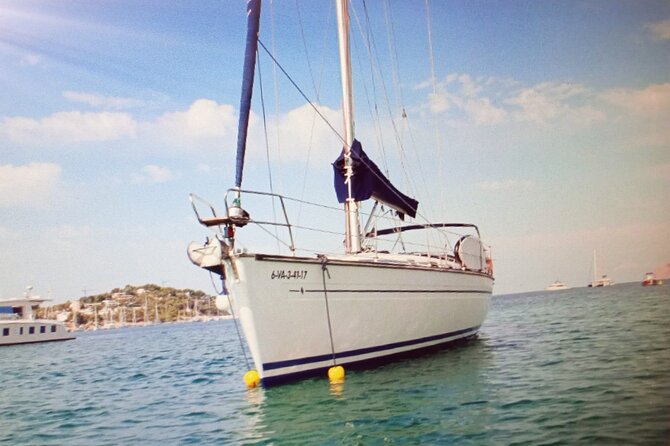Sailing Trip in Santa Ponsa - Cala Fornells swim stop: time for a real refresh