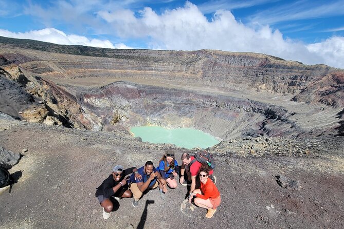 Santa Ana Volcano Hike with a Sulphur Lake and Coatepeque Lake - Price and logistics: what the $85 is really buying you