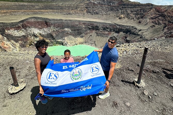 Santa Ana Volcano Tour: Beat the Crowds on an Early Morning Hike! - Cloud forest walking and that emerald crater-lake moment