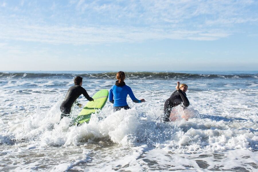 Santa Barbara: 1.5-Hour Private Beginner's Surf Lesson - Beginner Surf Etiquette: The Rules That Keep You Getting Waves