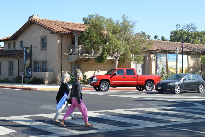 Santa Barbara Scavenger Hunt Walking Tour and Game - Price and value: is $24.50 per person worth it?