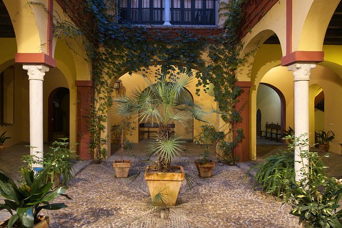 Santa Cruz Jewish Quarter Guided Tour in Seville - Price and logistics: what $24.03 really buys you