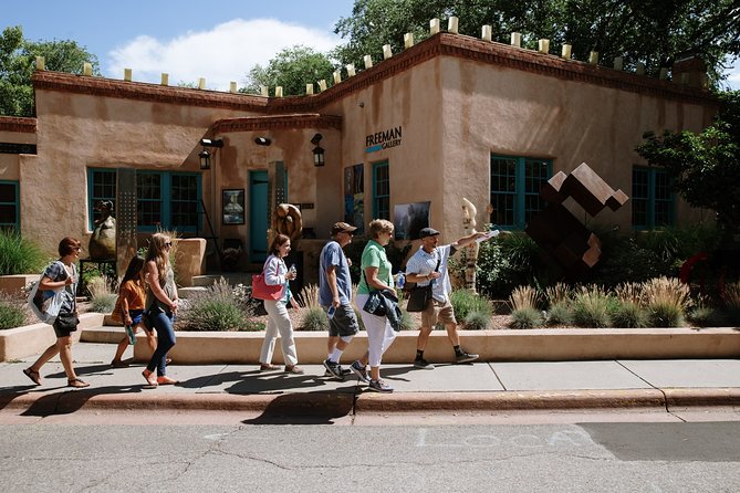 Santa Fe Architectural Walking Tour - Setting out from Heritage Inspirations: the start point, the pace, and what to bring