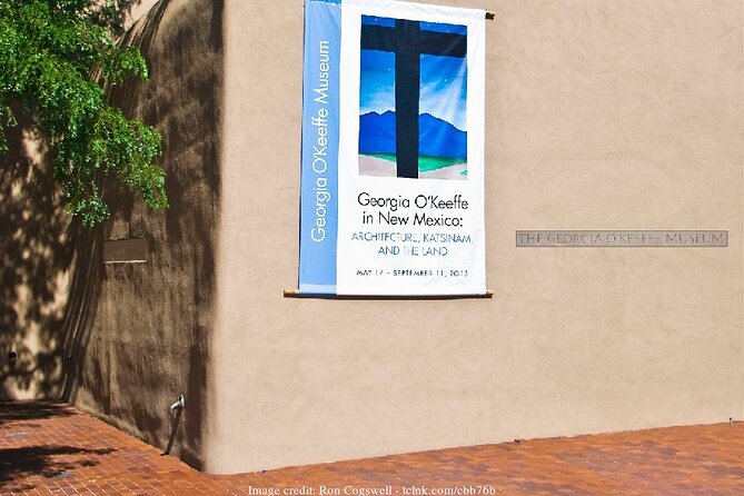 Santa Fe Culture: 3-Hr Private Tour with Georgia O’Keeffe Museum - Adobe, Turquoise, and Views: Palace of the Governors