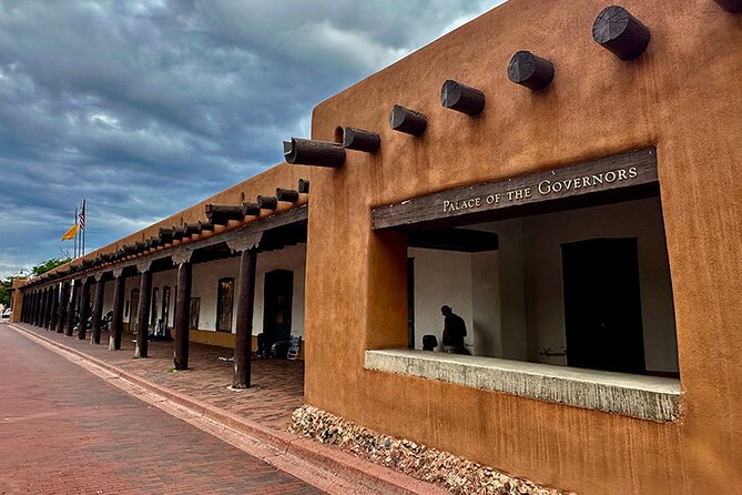 Santa Fe History Night Stroll - Who should book this history night stroll