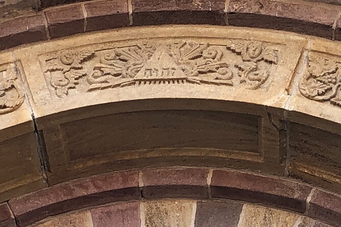Santa Fe Revisited - Palace of the Governors: power in the same walls for centuries