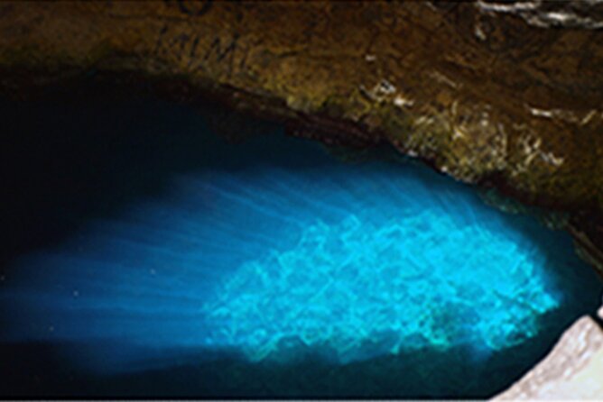 Santa Maria, Sal: All inclusive Salt Lake, Blue Eye and Shark Bay - Salt Lake Salinas: Float, Relax, and Let the Salt Do the Work