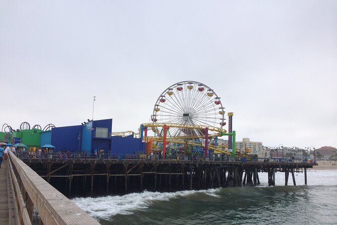 Santa Monica and Venice Beach 3-Hour Bike Guided Tour - Stop 2: Santa Monica Pier (Classic LA Energy)