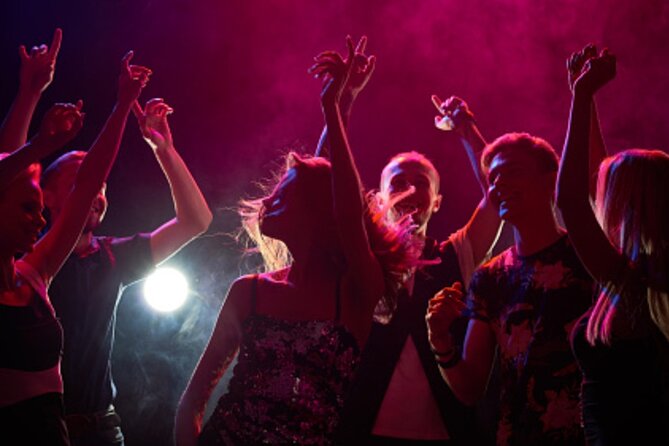 Santa Monica Bar & Club Crawl - The nightclub finale: bottle service, dancing time, and timing your exit
