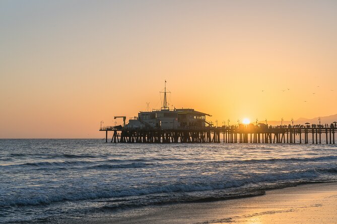 Santa Monica Superhero Exploration Game and Tour - Key highlights at a glance