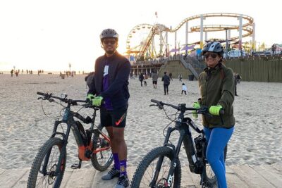 Santa Monica to Marina Del Rey e-Bike Coastal Beach Tour - Riding Venice Beach: the boardwalk vibe and the skate park eye-candy