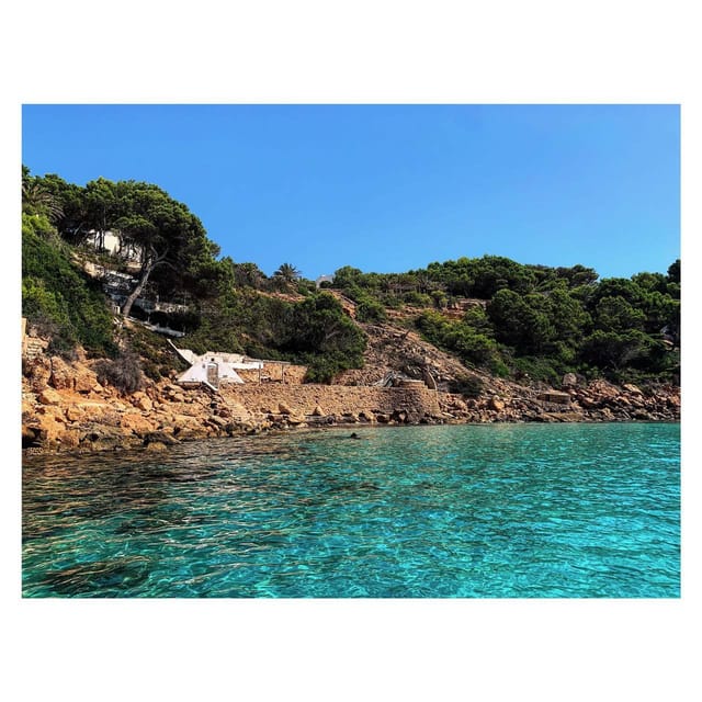 Santa Ponsa: Private Boat Rental with Driving Instructions - Your included gear: what you get and why it helps
