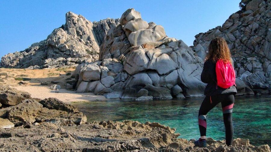 Santa Teresa Gallura: Valle della Luna hiking - Meeting point, guide look, languages, and timing