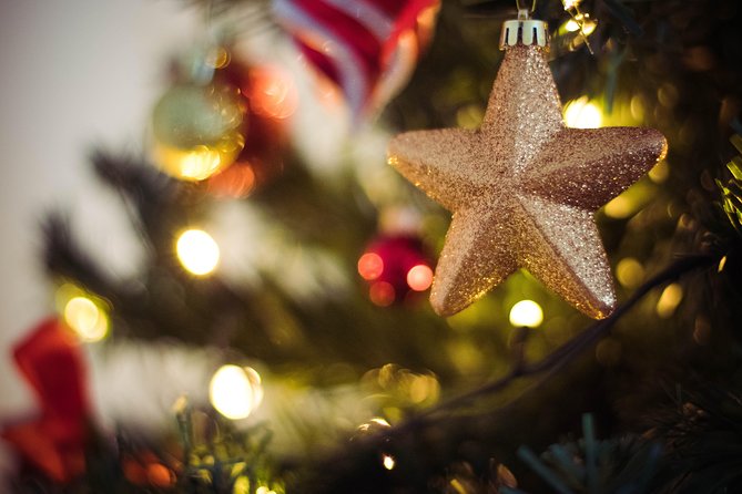 Saving Christmas Escape Room in Chattanooga - What to Expect When You Arrive: Mobile Tickets and On-the-Spot Start