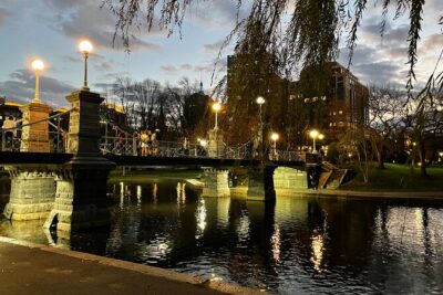 Self-Guided Boston Christmas Tour - Where You Start: 60 School St and the Quick Promise of a Short Evening