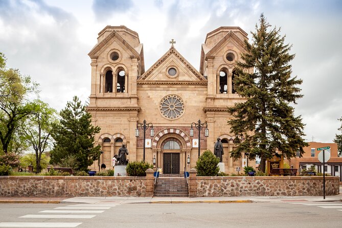 Self-Guided Walking Audio Tour of Historic Santa Fe - How the location-based audio works (and what you’ll actually do)